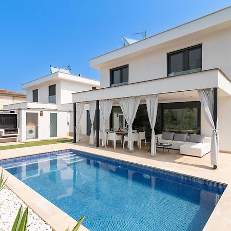 Beach Villa Cosins 1 Mel By Sealand Villas Alcudia  Exterior photo